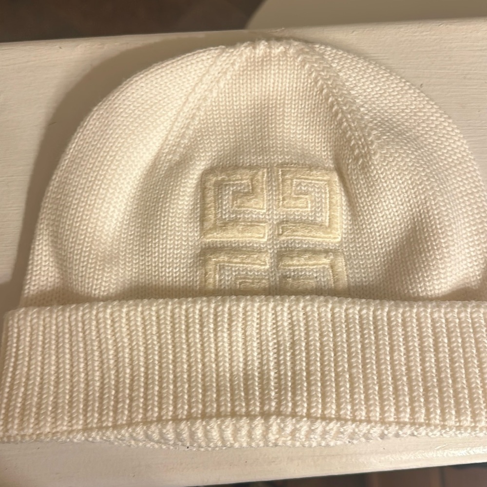 NWT Givenchy off white beanie.  100% wool.  Regular price $290. Selling for $199